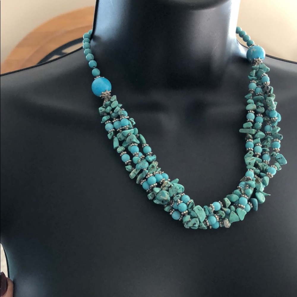 Turquoise necklace with matching earrings